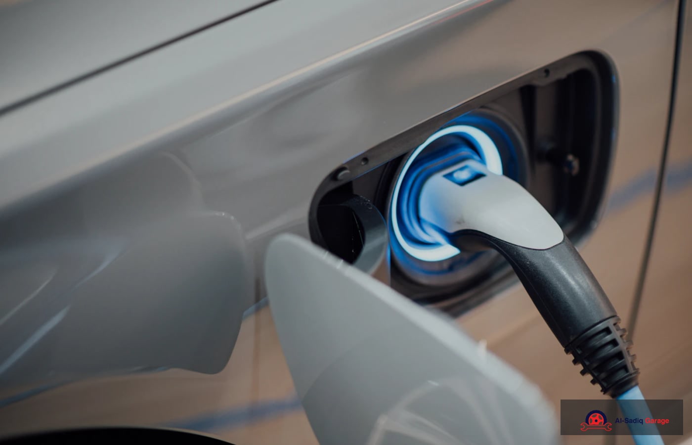 Hybrid Battery Care Tips for UAE Owners